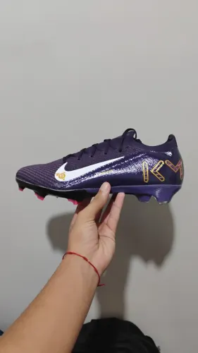 Chuteira Kylian Mbappé Nike Zoom Mercurial Vapor 16 Elite (*NUNCA USADA*)