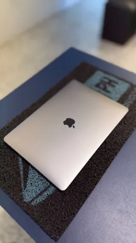 Macbook Air M1 2020