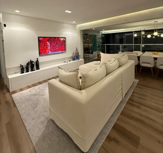Sofá 3 Lugares Confortável para Sala de TV
