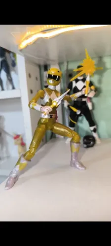 Power rangers amarela metálica/light collection
