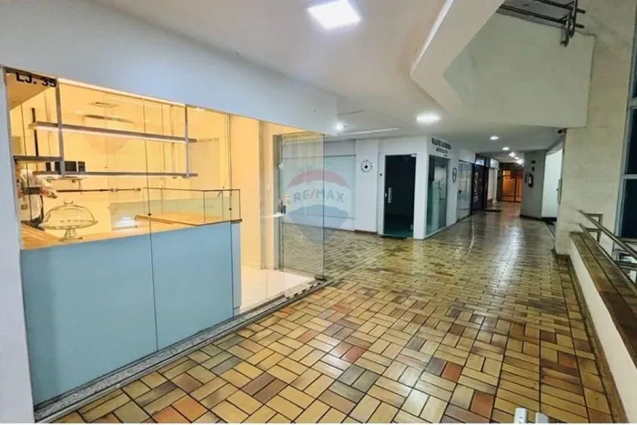 Loja em Shopping Boulevard da Praia na Praia do Canto - Oportunidade Única!