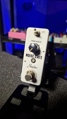 Pedal Guitarra Rowin Noise Gate - excelente estado