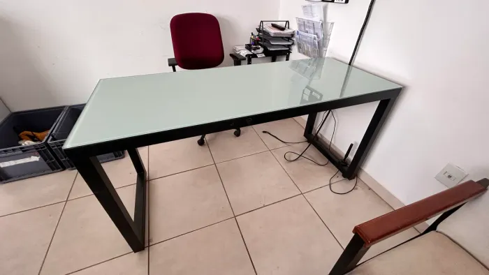 Mesa de escritório tampa de vidro