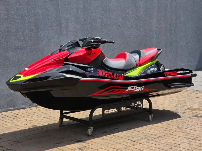 JET SKI KAWASAKI ULTRA 310X 2025