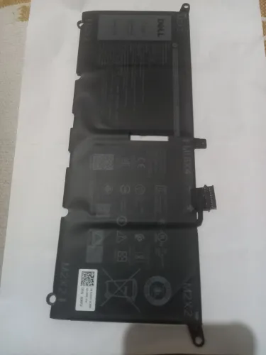 bateria original Dell de 52Wh (modelos compatíveis como DXGH8 / G8VCF / 722KK)