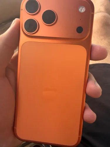 iPhone 17 pro max 