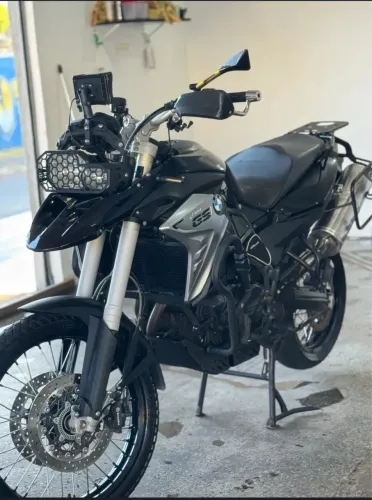 BMW F800 GS TRIPLE BLACK