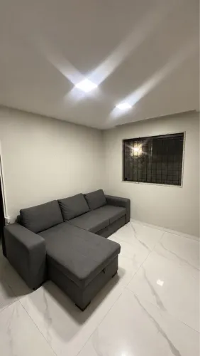 Sofá cama e baú 4 lugares