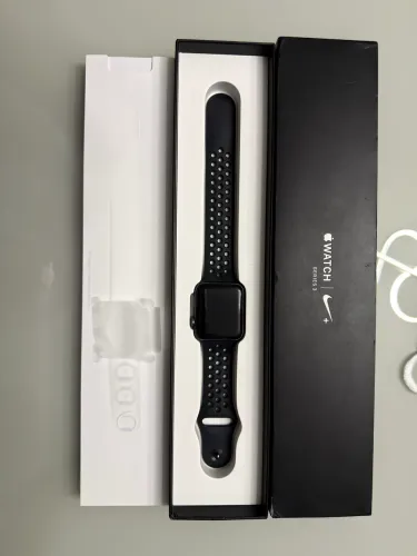 APPLE WATCH SÉRIE 3 42 MM - EDIÇÃO ESPECIAL (NIKE)