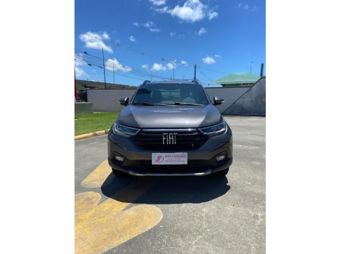 Fiat Strada Volcano 1.3 Flex 8V CD 2022
