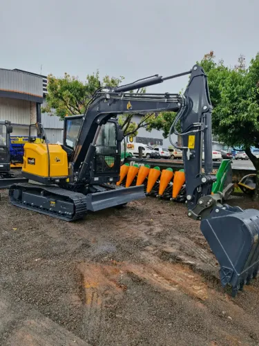 Mini Escavadeira Patrolão P65 ano 2026