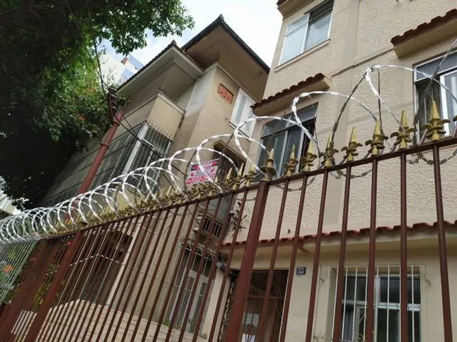 Arame de proteção cortante para muros no Recreio, Barra e vargens RJ