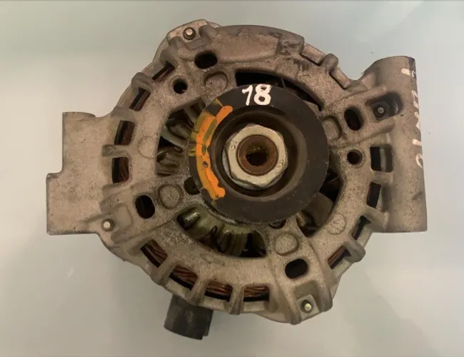 Alternador - Fiat Punto Bravo Linea Strada Gran Siena Palio Wekeend 1.8 1.6 E-Torq