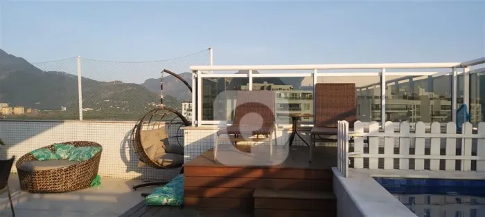 Peninsula Inside - Exuberante cobertura de 3 quartos e 3 vagas!