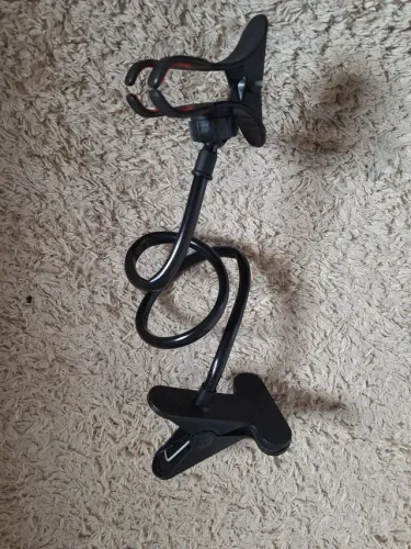 Suporte articulável para celular