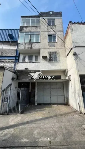 Loja Comercial com 65m² Salão Cozinha e Banheiros em Benfica
