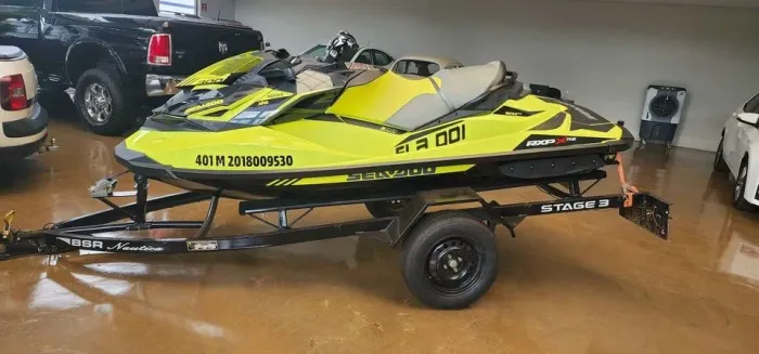 Jet Ski Seadoo RXP 300