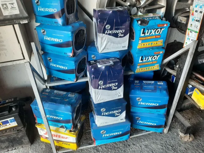 Baterias de carro Luxor em oferta bateria de 70 amperes 1 ano de garantia 