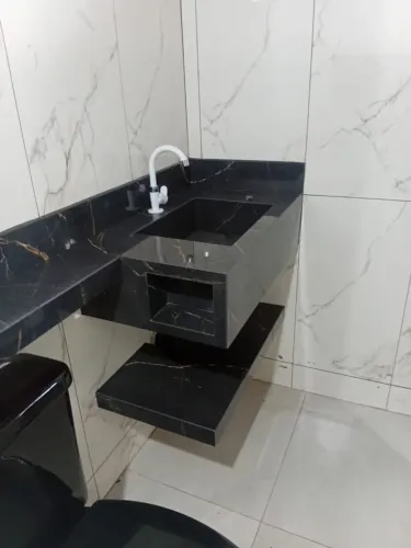 Pia de porcelanato 140x40