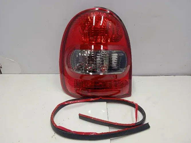 13568 Lanterna Traseira Lado Esquerdo Chevrolet Corsa 1994 a 2002 2p Bolha Fly FUME