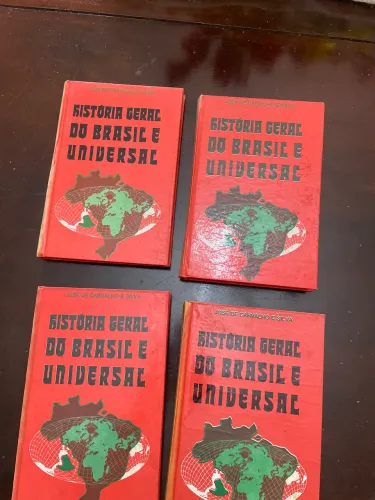 Livro História do Brasil e universal - 4 volumes