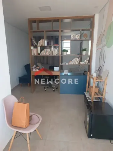 Loja em Rua Izabel Bueno - Santa Rosa - Belo Horizonte/MG