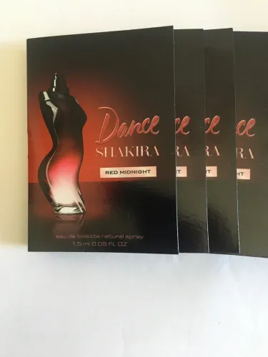 Dance Shakira de 1.5 ml cada total de 18 ml 