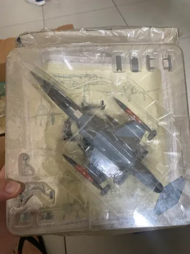 Avião Militar a Jato 1/72 Diecast