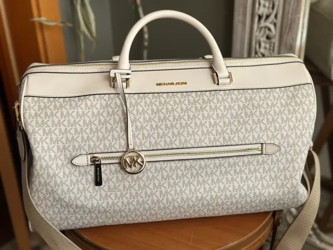 Bolsa Michael Kors Original - Elegância e Sofisticação
