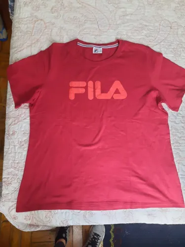 Camiseta Fila Vermelha