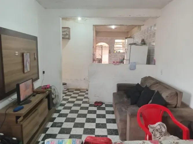 *Vendo Casa - 65 Mil de entrada*