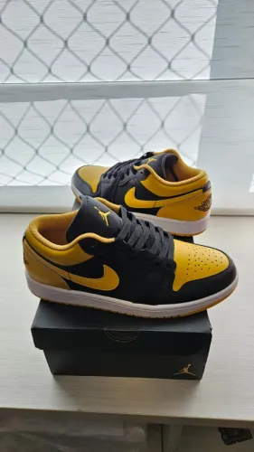Nike Air Jordan 1 Low Black Yellow Ochre