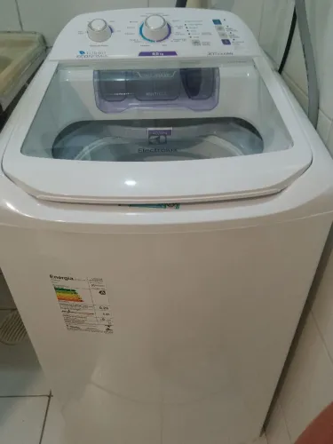 Vendo máquina de lavar Electrolux 8,5 kg