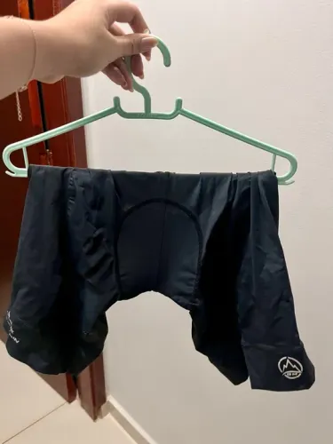 Short de ciclismo usado uma vez
