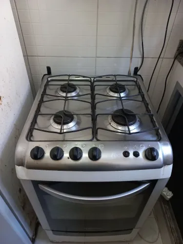 Fogão 4 bocas Eletrolux