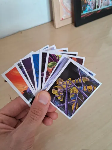 Figurinhas diversas