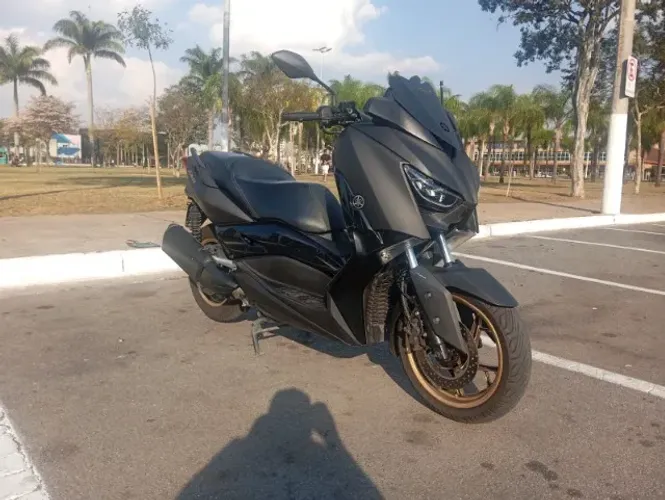 Yamaha Xmax 2021