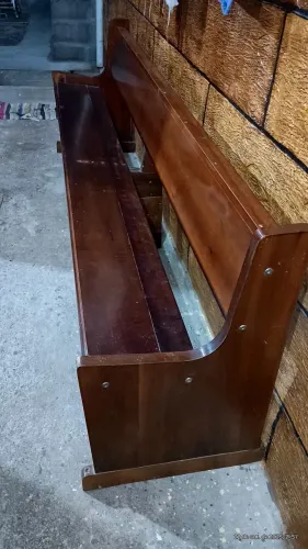 Banco de igreja 2,40 metros.