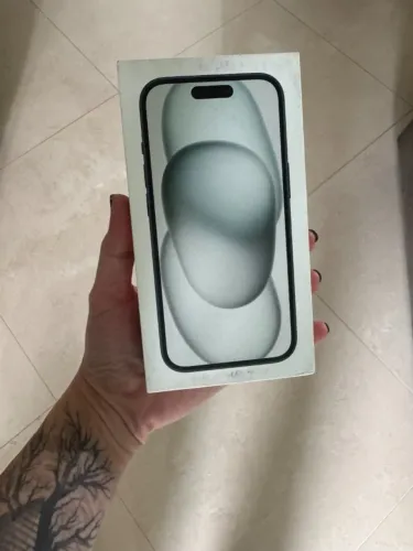 iPhone 15 128GB lacrado c garantia apple