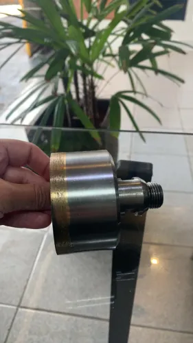 Broca diamantada com rosca para furar vidro 75mm