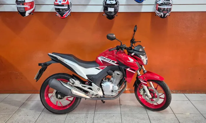 CB 250F TWISTER ABS - APENAS 20 MIL KM MAURI MOTOS 