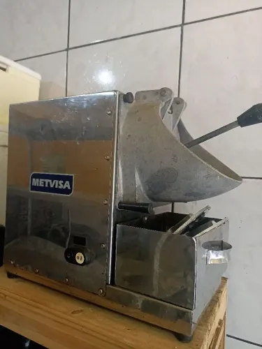 Ralador e Desfiador Metvisa