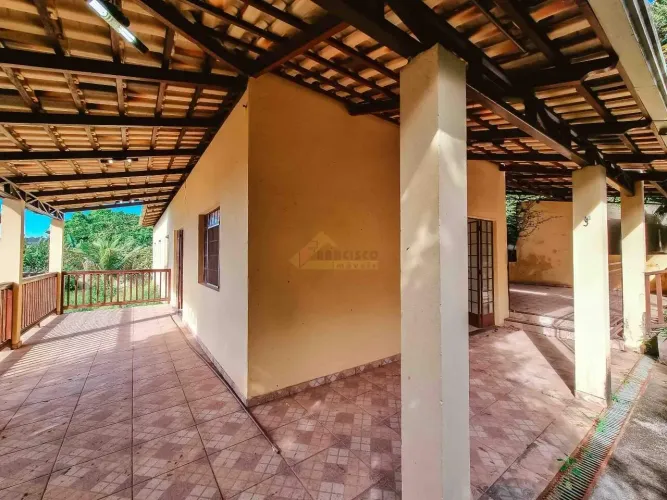 Sítio à venda, 3 quartos, 1 suíte, 3 vagas, Gafanhoto - Divinópolis/MG