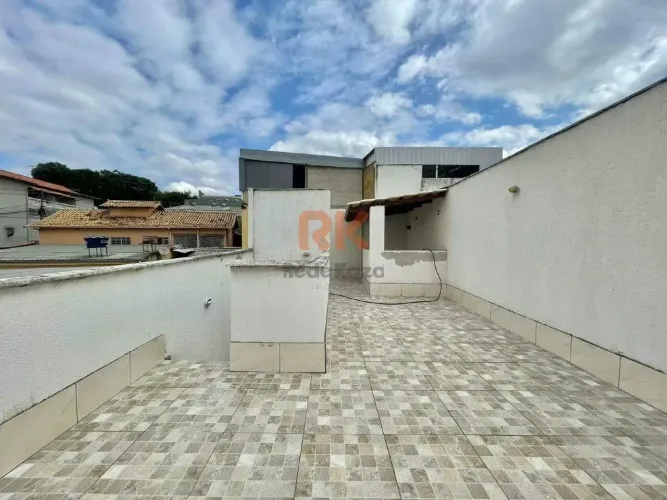 Cobertura para aluguel, 2 quartos, 1 vaga, Kennedy - Contagem/MG