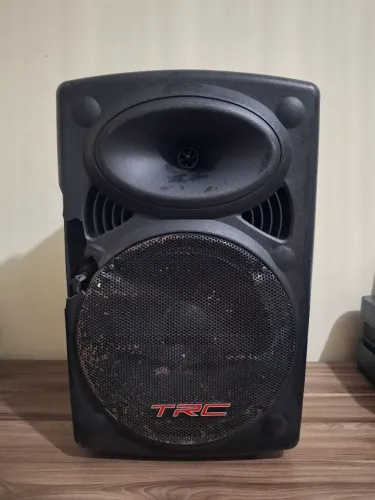 CAIXA DE SOM TRC-436 PORTÁTIL POTENTE FUNCIONANDO PERFEITAMENTE COM CARREGADOR