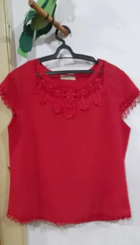 Camiseta feminina, vermelha, Tam. G