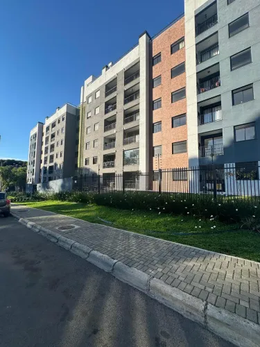 Apartamento com 3 quartos para alugar no Santa Cândida em Curitiba