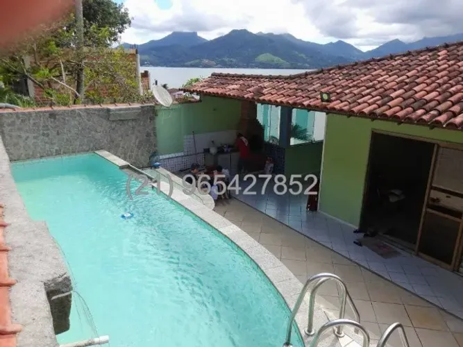 Alugo casa por temporada em Mangaratiba com linda vista para o Mar