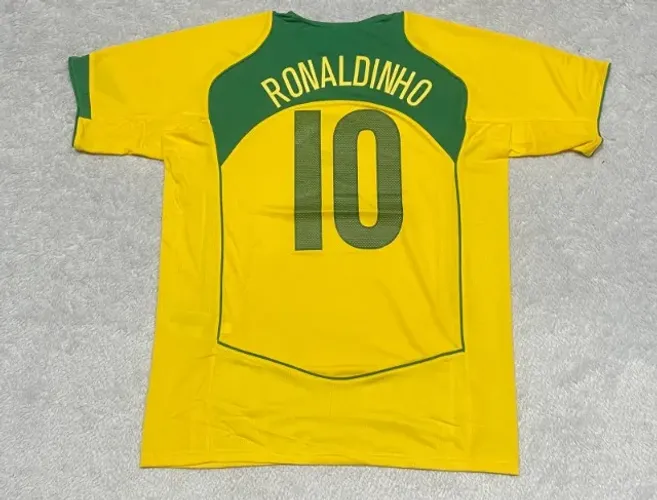 Camisa do Brasil Ronaldinho 2004 Total 90 - Amarela 