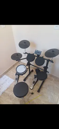 Bateria eletrônica Aroma TDX15s